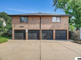 2220 C St, Lincoln, NE 68502