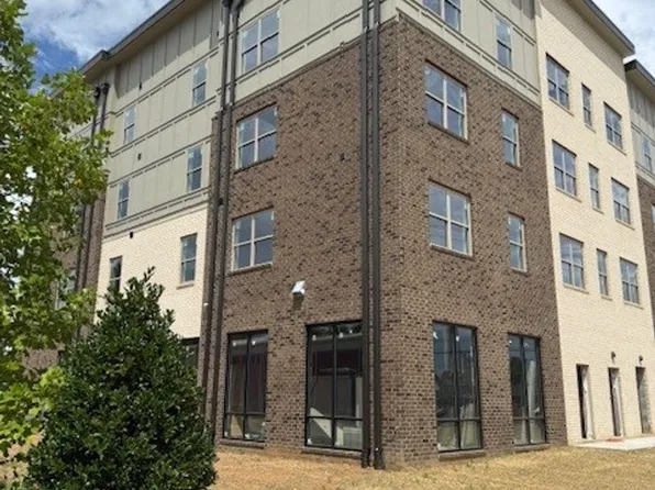 Tower 829 Apartments, 829 Carthage Hwy #304, Lebanon, TN 37087