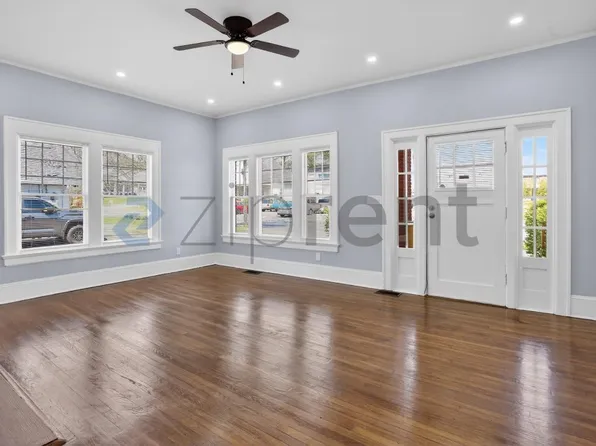 1656 Ware Ave, East Pt, GA 30344