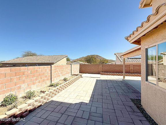 4th image of 2582 W Brandy Crest Dr