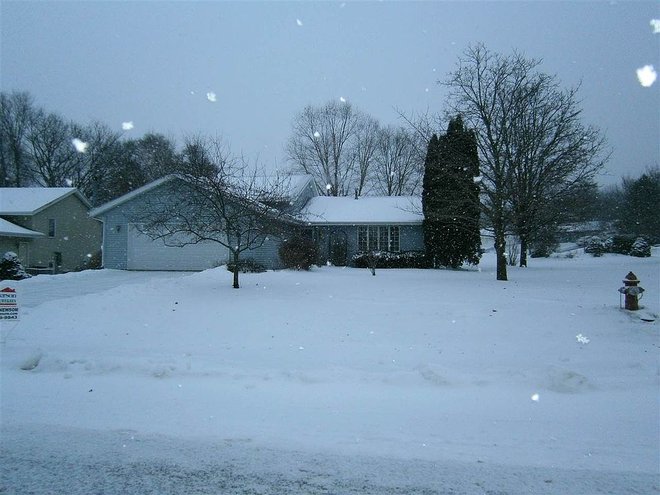 1st image of 637 Strawbridge Dr