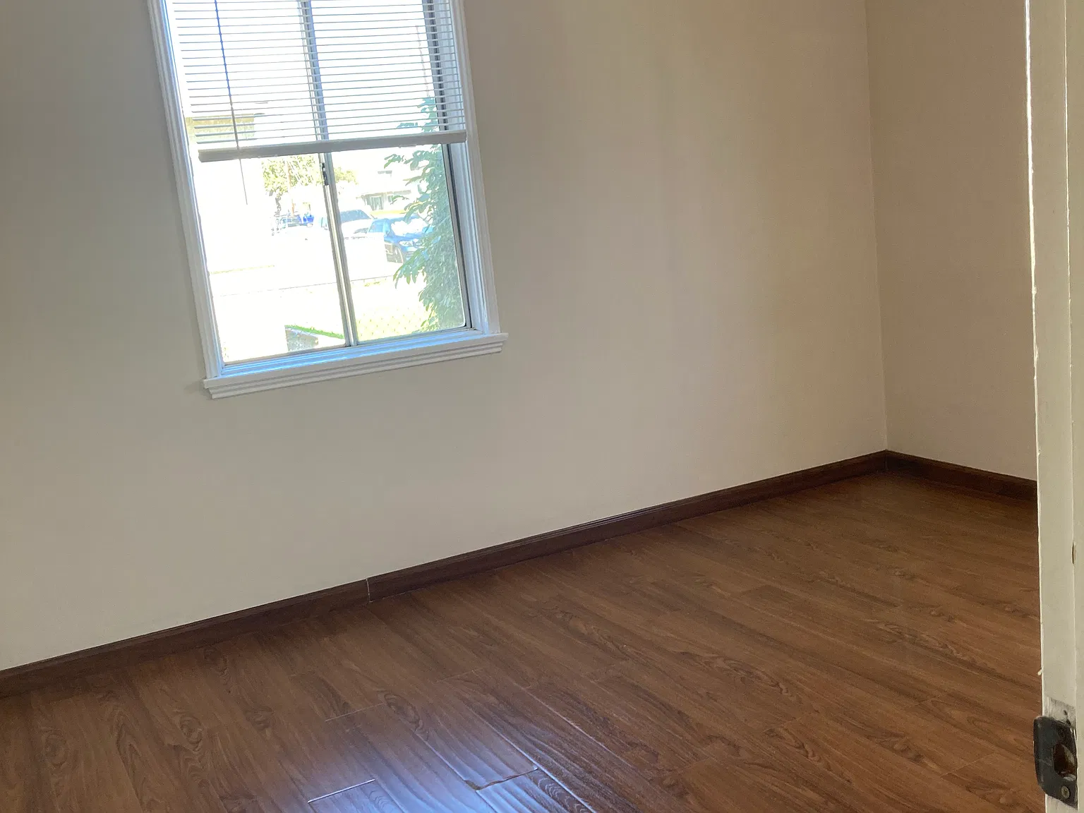 2 bed, 950 sqft, $2,350 — Photo 2