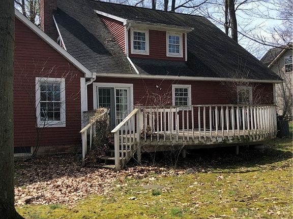 3rd image of 154 Shenandoah Blvd
