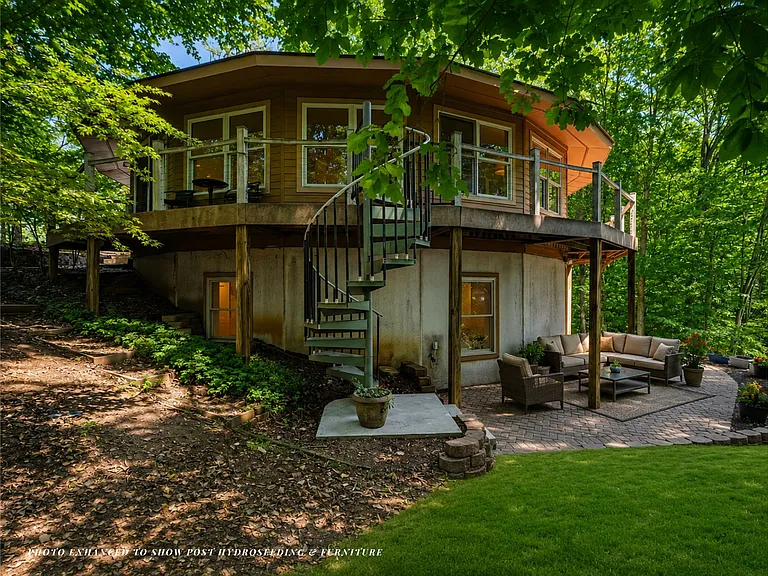 241 Spring Shore Rd — Photo 14