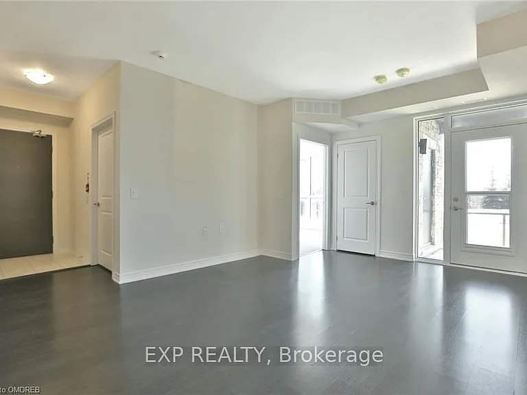 2393 Bronte Rd #104 — Photo 4