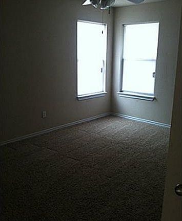 4th image of 3204 S University Dr APT 204