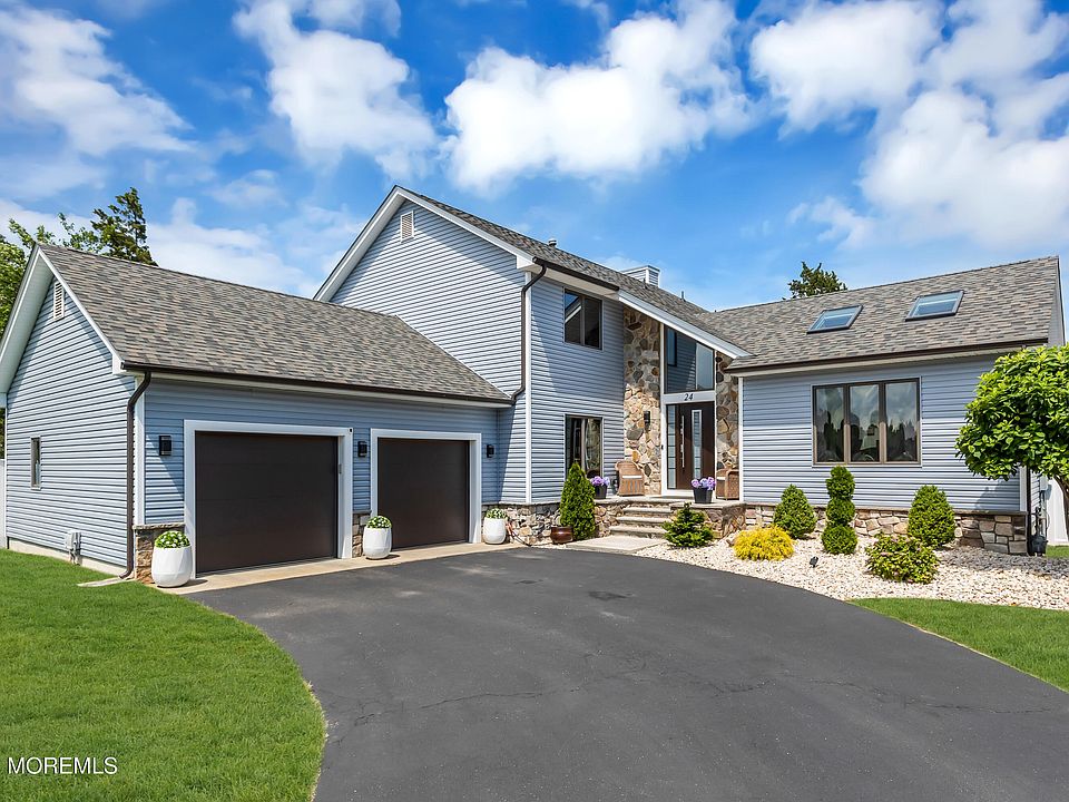 1st image of 24 Diane Drive
