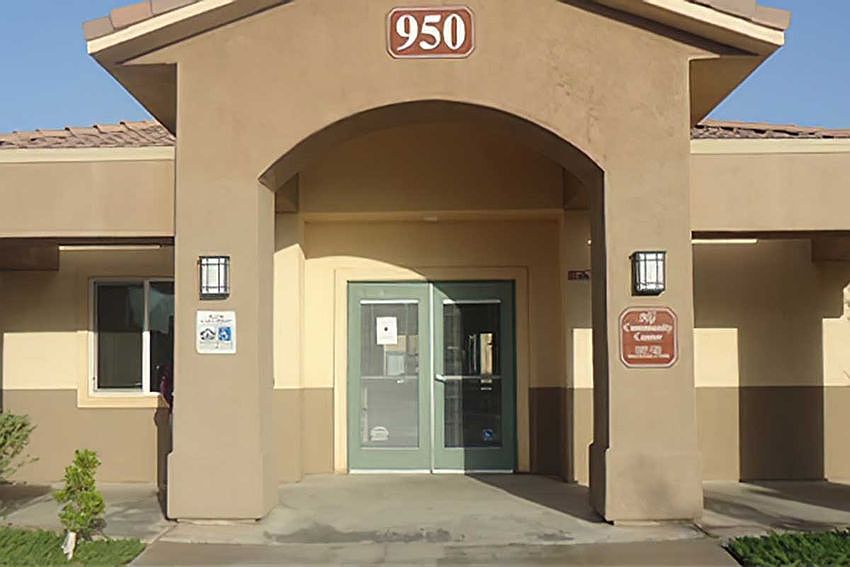 Building Photo 3