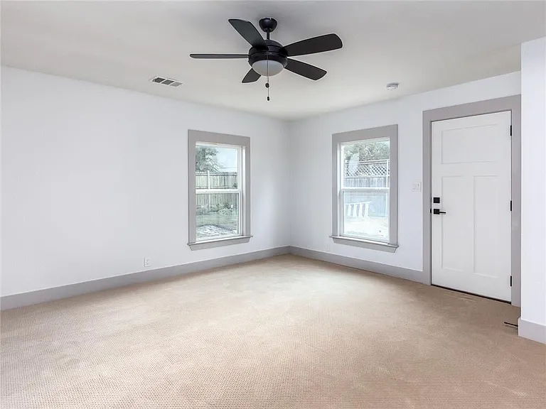 4612 Caswell Ave #A — Photo 15