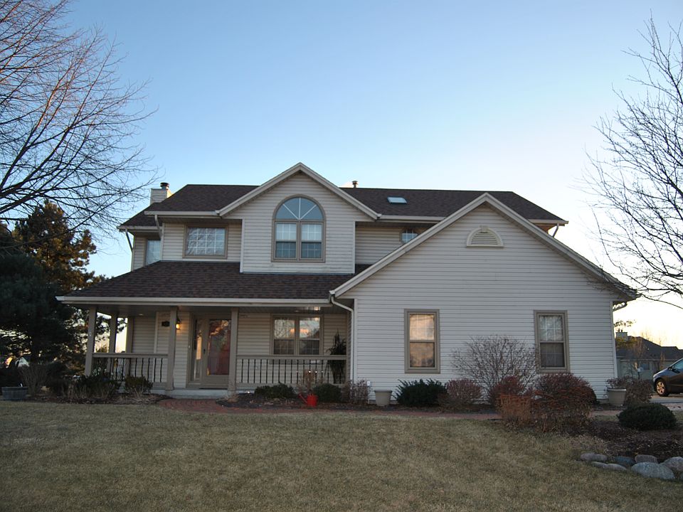1st image of 3111 E James Dr