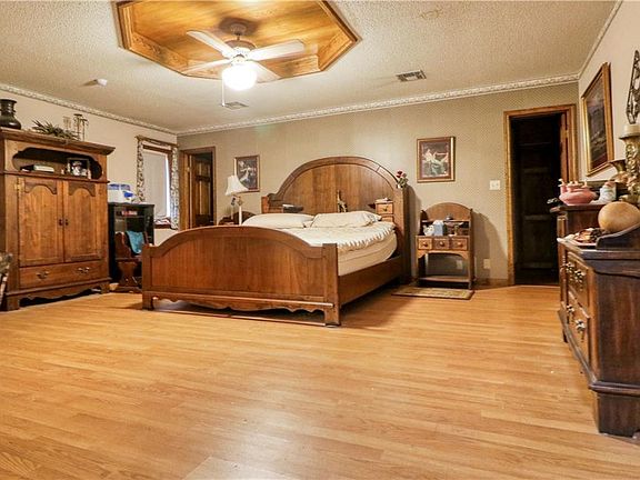 5th image of 3420 House Ln
