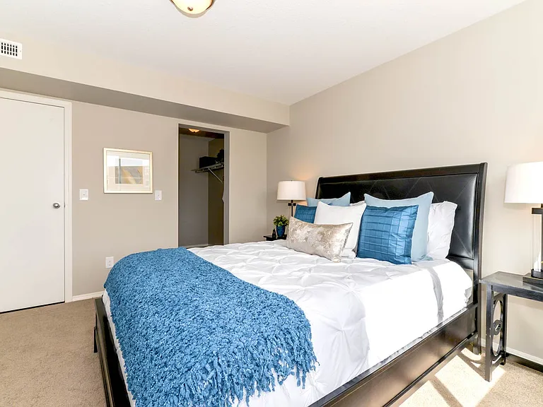 1745 Cunningham Way SW — Photo 10