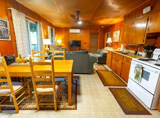 16 Hunter Rd, Fairview, NC 28730