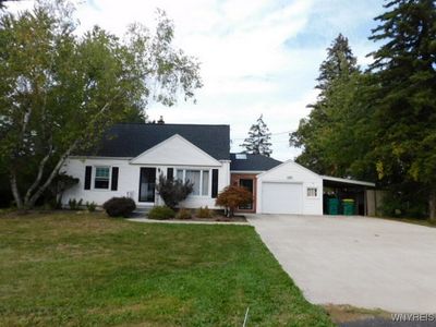 6289 Dorchester Rd, Lockport, NY, 14094