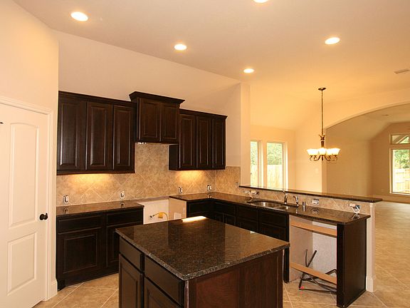 2nd image of 2145 Saddlehorn Dr