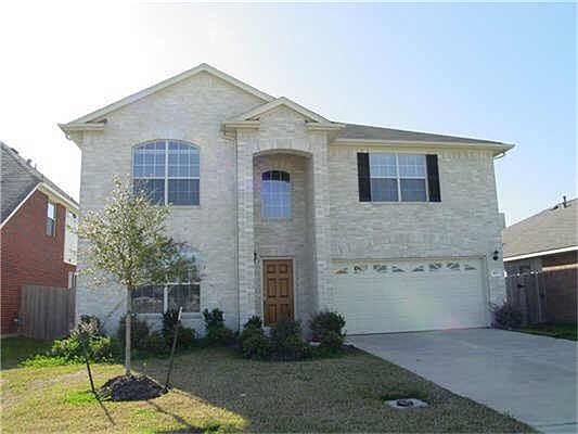 1st image of 835 La Hacienda Dr