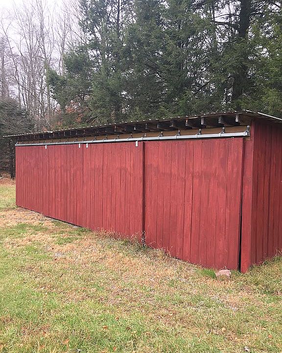 2nd image of 1269 Logue Hill Rd
