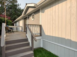 6 River Bend Dr, Lodi, CA 95242