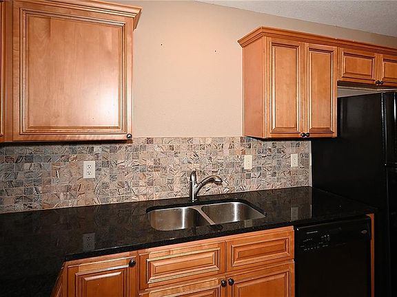 4th image of 13719 Post Oak Ln