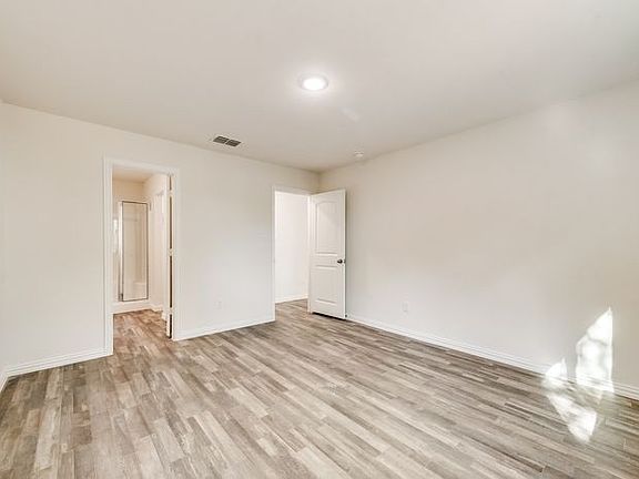 2nd image of 721 Newton Ave
