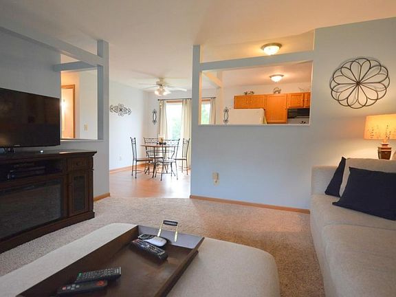 5th image of 26008 Heatherfield Dr
