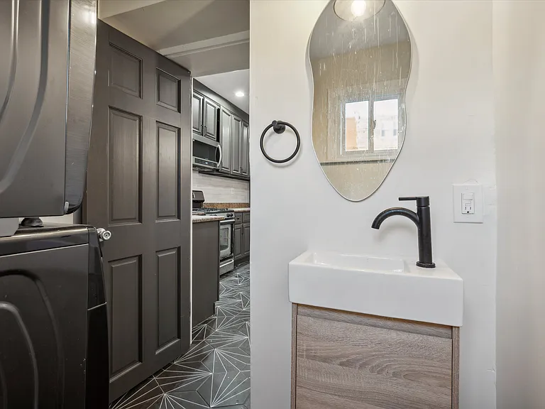 5400 Woodcrest Ave — Photo 20