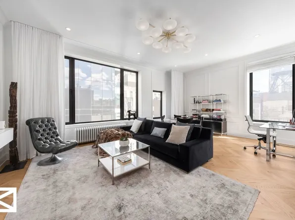 13-21 E 22nd St #12F, New York, NY 10010