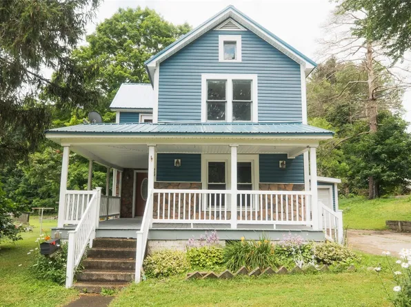 112 N Main St, Union City, PA 16438