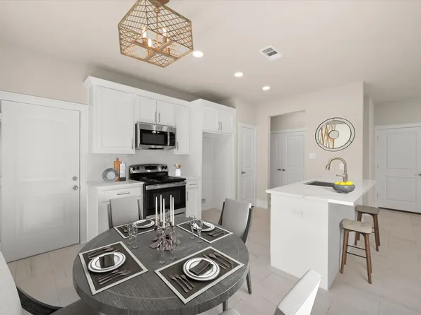 403 Rushing St, Ennis, TX 75119