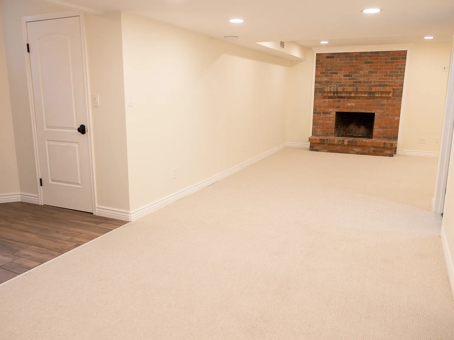 2 bed, 1200 sqft, $1,800 — Photo 3