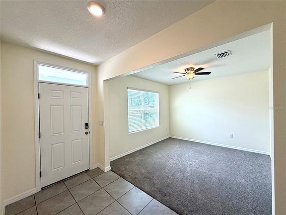 4th image of 39 Hickory Course Way