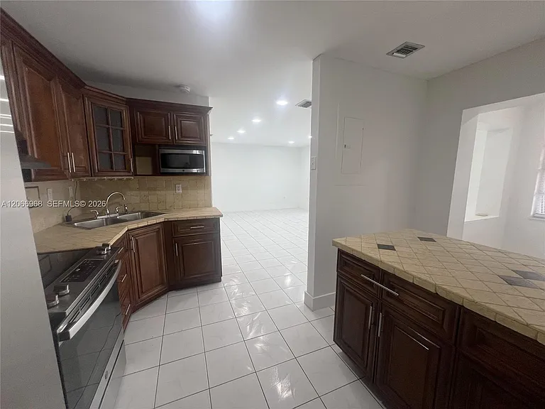 11720 SW 103rd Ln — Photo 7