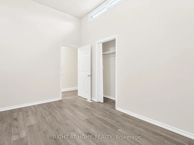 1698A Eglinton Ave W — Photo 13