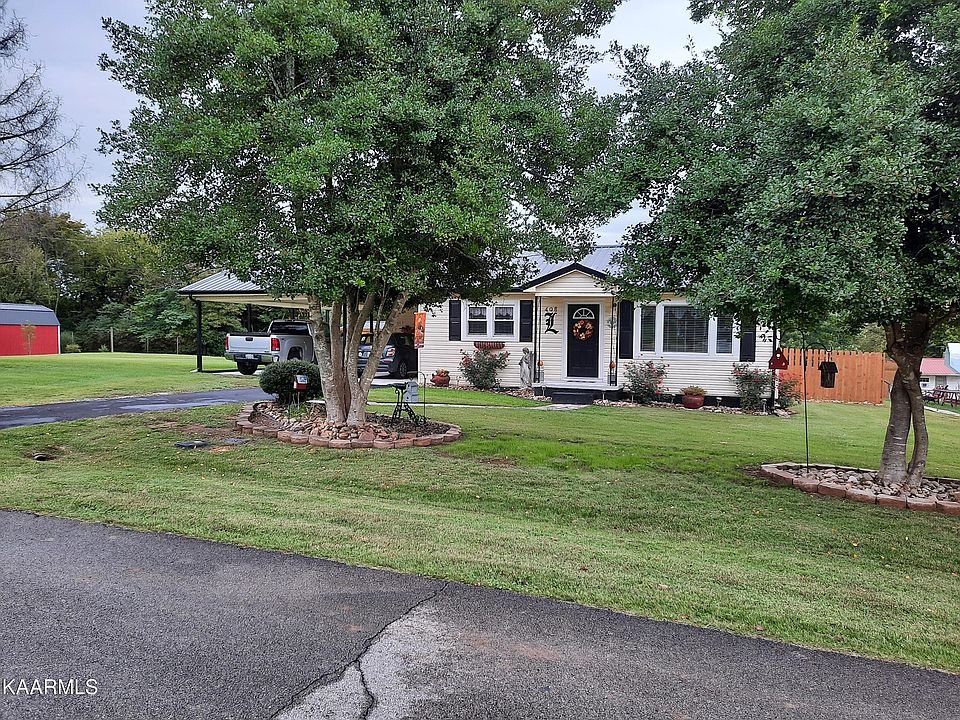 1st image of 408 Greenwood Cir