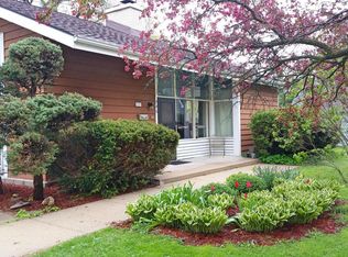 246 W Jefferson St, Elkhorn, WI