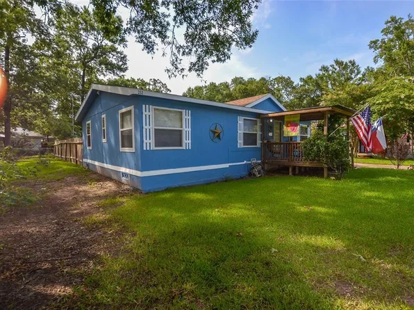 253 Windwood Dr, Livingston, TX 77351