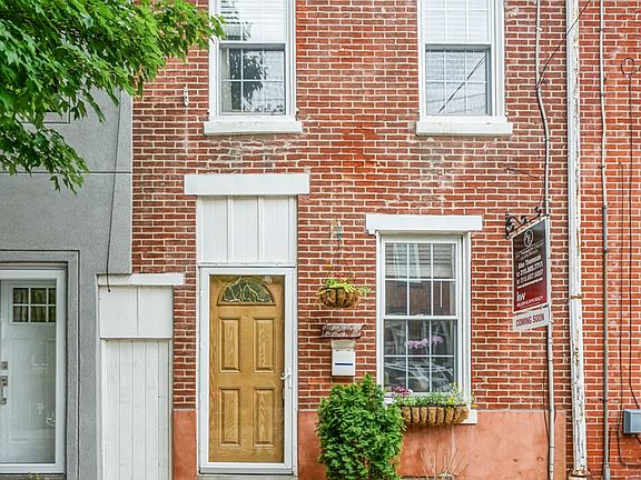 3rd image of 1519 E Berks St