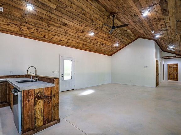 2nd image of 215 S Kawana Cir