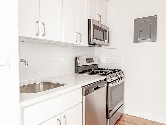 2nd image of 201 E 87th St APT 8H