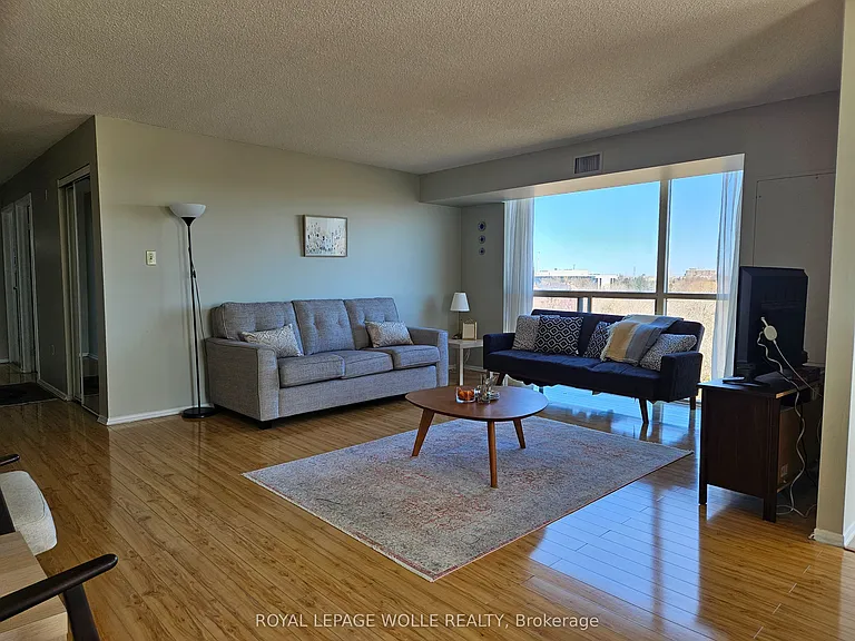 55 Blue Springs Dr #805 — Photo 8