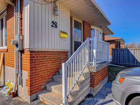 28 Earlton Rd, Toronto, ON