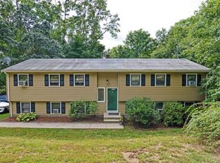 55 Chestnut Hill Rd, Millville, MA 01529