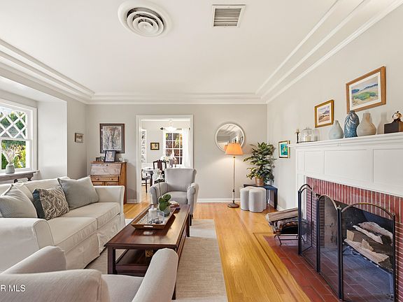 4th image of 5415 Carpenter Ave