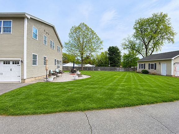 2nd image of 849 Amostown Rd