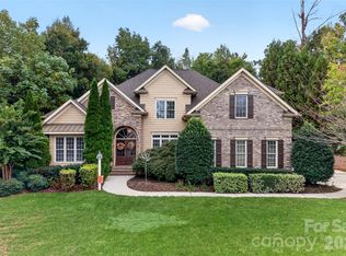 3941 Grovesner St, Harrisburg, NC 28075