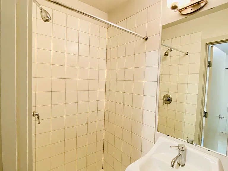 3016 NE 140th St #B — Photo 6