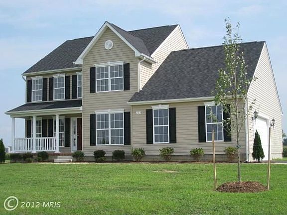 2nd image of 213 Nottingham Ln