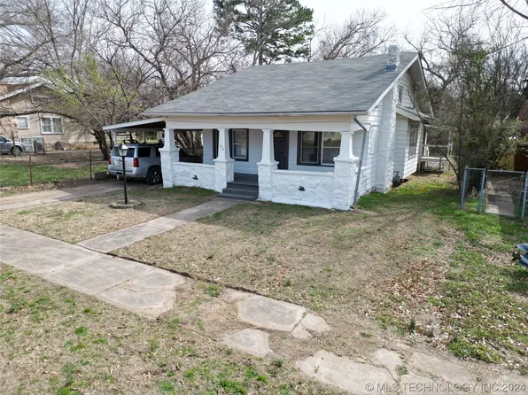 1514 E 8th St, Okmulgee, OK 74447