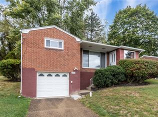 1989 Gregory Dr, Monroeville, PA