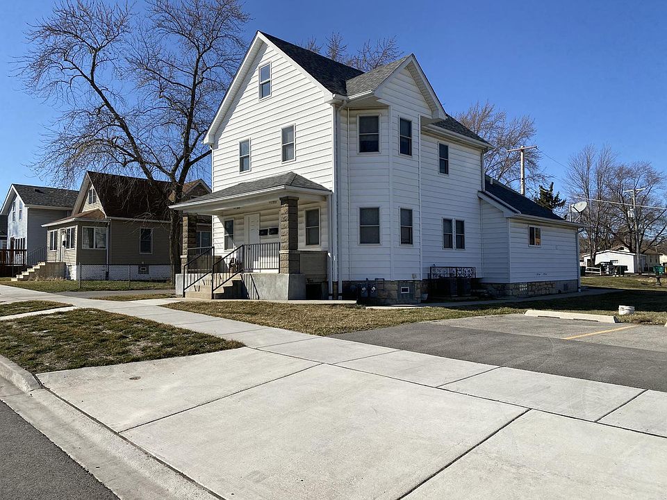1st image of 209 Smith Ave